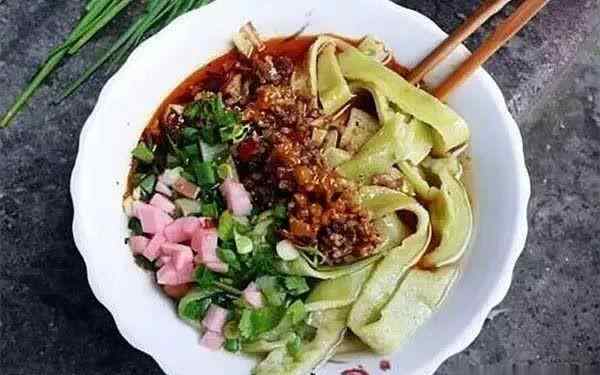 新晃牛肉 一个本地人眼中的新晃三大美食，全部吃过的人应该不多吧