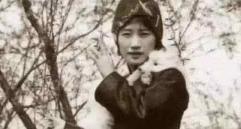 陆小曼真实外貌 民国才女陆小曼有多美老照片揭露真实颜值，怪不得惊艳了一个时代