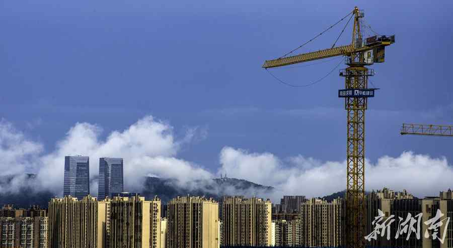雨过天青云破处 长沙：雨过天青云破处 这般颜色做将来