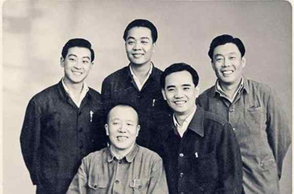 高英培范振钰 相声界最强逗哏，天津相声另一代表，人人都爱的高英培