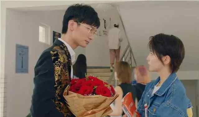 赵海棠 热播剧《爱情公寓5》：人人都笑赵海棠，但人人都是赵海棠