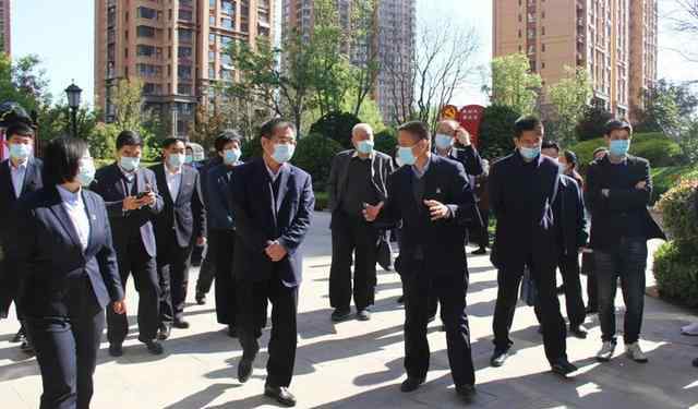 朱文汇 省住建厅周善东到长江物业调研