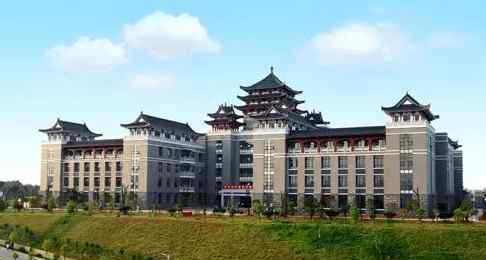 湖南中医药大学图书馆 长沙拍照颜值最上镜的10间高校图书馆，看看有没有你母校!