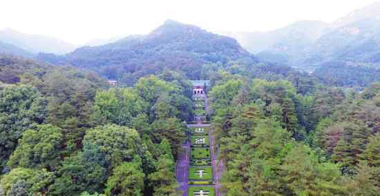 华盖峰 岳麓山那么远，为何还是南岳七十二峰之一？