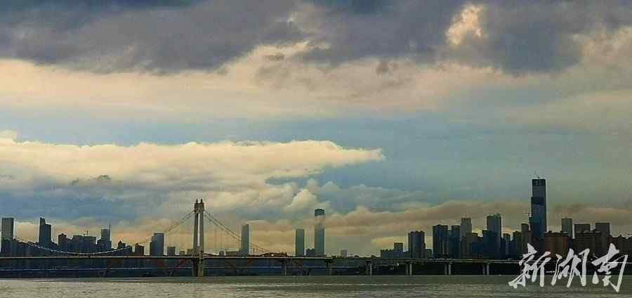 雨过天青云破处 长沙：雨过天青云破处 这般颜色做将来