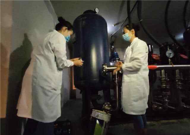 邯郸万浩俪城 邯郸自来水公司开展水质服务进社区活动