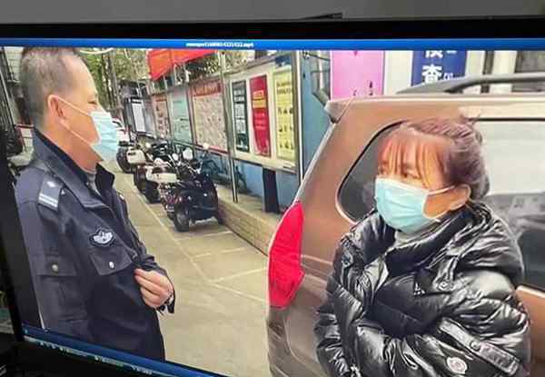 女子与男友杀死按摩女潜逃，24年后落网孩子已20岁