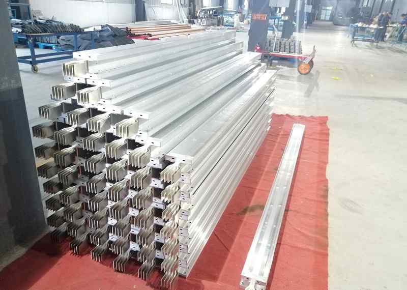 密集型母线槽规格 密集型母线槽型号类型有哪些很多种型号规格的电气设备