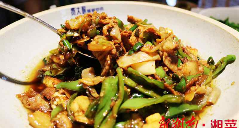 天津辣椒炒肉连锁店 一年卖出百万份的“费大厨辣椒炒肉”