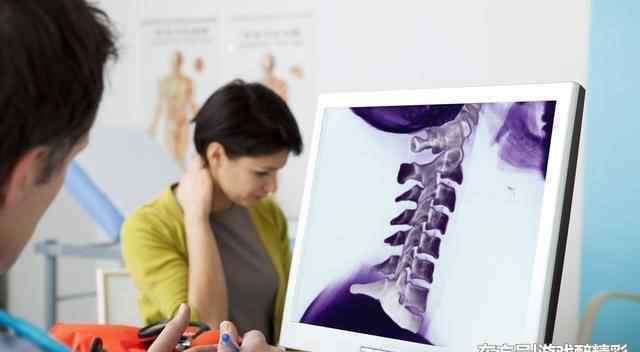 脚发麻 突然出现手麻、脚麻，一定要警惕这三种疾病