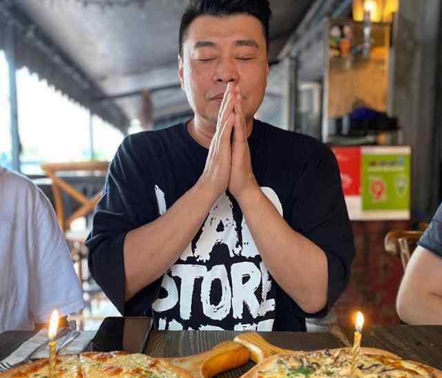 梅小惠阮兆祥 阮兆祥生日获梅小惠陪伴，女友未现身，两人交往20年仍没结婚计划