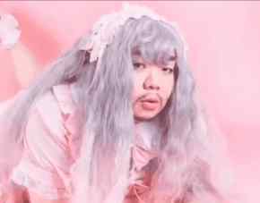 网红女主播 网红女主播直播现场露馅！萝莉真身竟是58岁大妈...