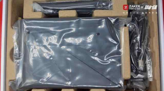 gtac 灯厂华硕盯上了路由器，RGB光效加持华硕GTAC2900路由详测