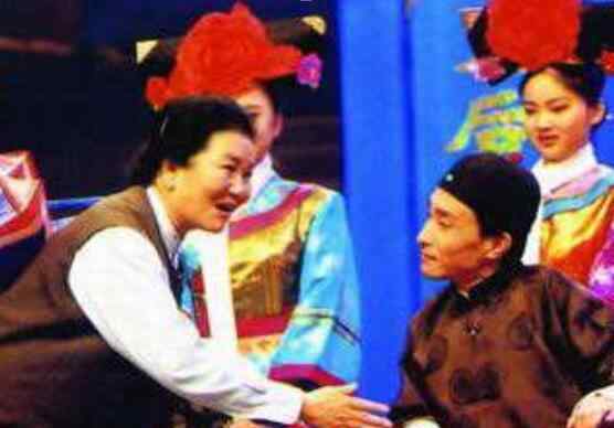 干儿子 她是春晚最受欢迎的女演员，六小龄童是她干儿子，亲儿子更厉害