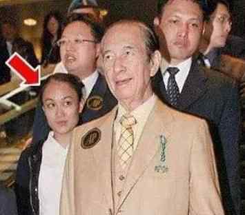 郑咏诗 不做赌王“五太”的邓咏诗，才是普通人中的人生赢家