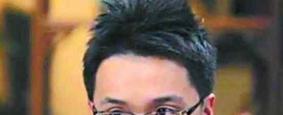 蔡明的儿子 蔡明隐藏了32年的儿子，原来是大家熟悉的他？与蔡明长得太像！