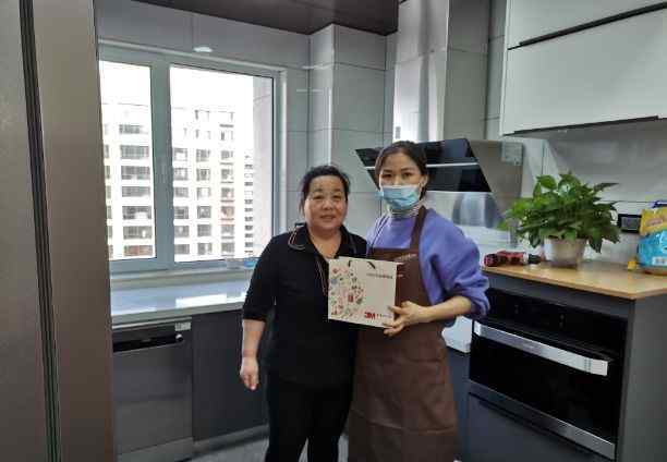 不是家人甚是家人：她说，每年最盼的就是这群志邦人