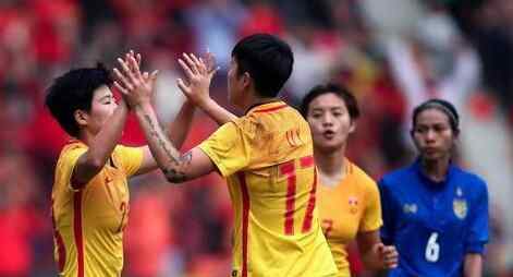 女足2-1泰国 女足拼搏精神值得我们学习