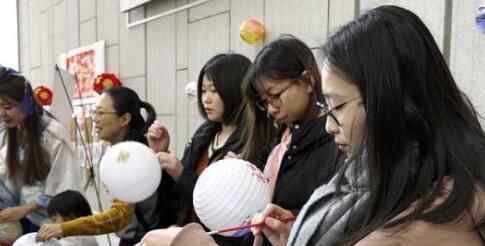 市民传承元宵节年俗 2018年元宵都有哪些你知道吗？