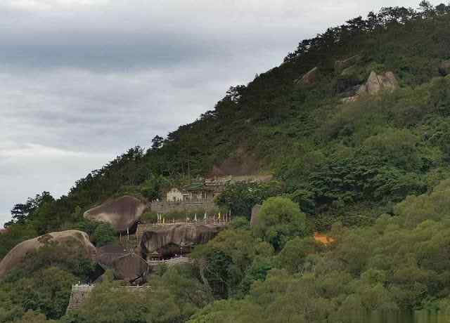 风门古径 广东揭阳桑浦山野云岩，元末陈友谅的军师何野云到此栖身修道