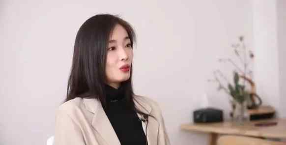 造谣女子出轨快递员的2人被立案 造谣传谣行为怎么处罚