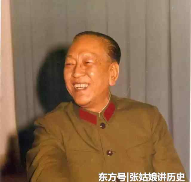 耿飚军衔 第十九兵团参谋长耿飚，为何在解放后，有没有授予军衔