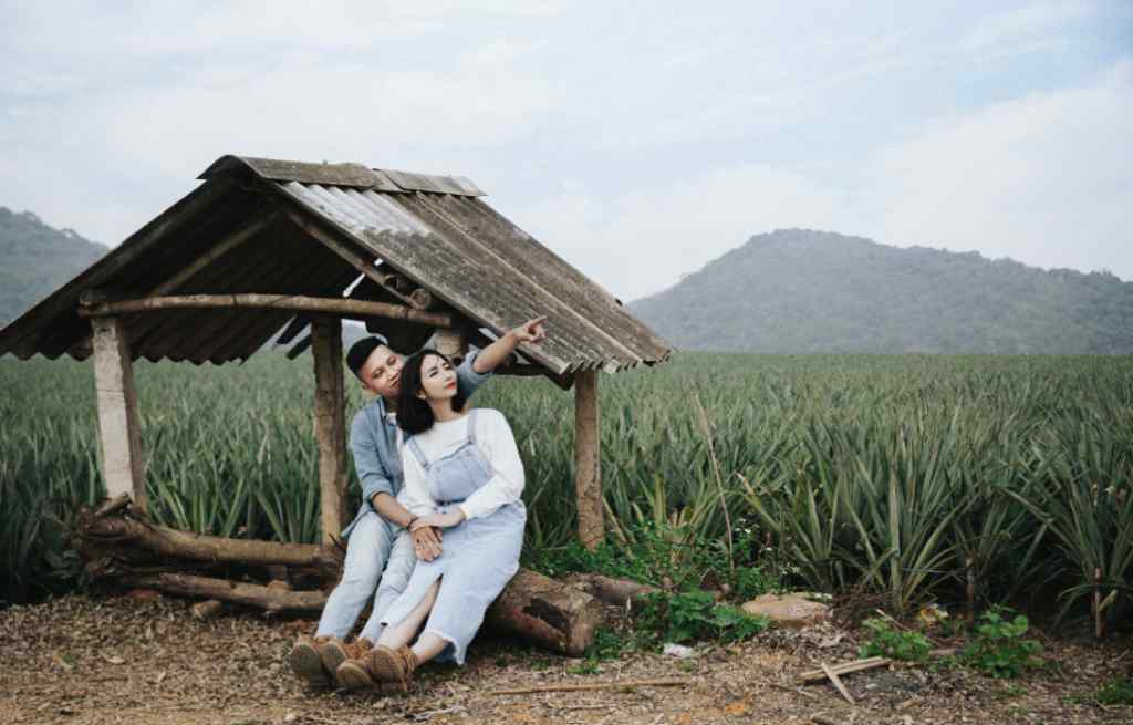 女人多愁善感说明什么 表面坚强，实则内心脆弱的女人，都会有这几种表现