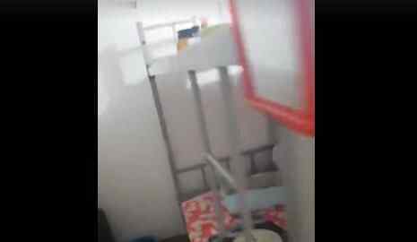 小伙拿家里20万消失 半年后父亲在破屋找到他被眼前景象震惊原因太气人