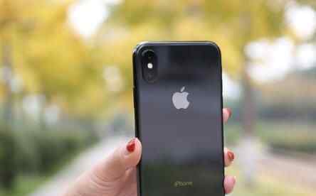 iPhoneX撒一地 为什么满地都是？