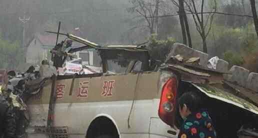 湖北货车客车相撞 为什么出车祸？