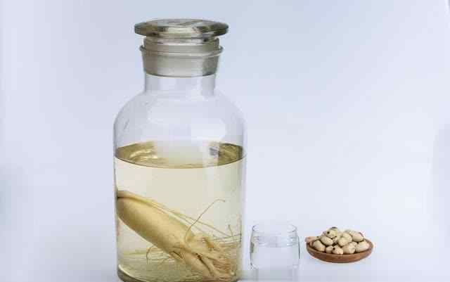 高血压能喝药酒吗 “三高”患者可以喝药酒吗？“三高”喝酒的危害不可不知
