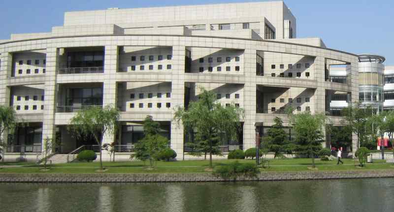 2018浙江二本文科大学排名及文科最新投档分数线排名