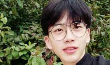 费启鸣为什么这么红 狒狒费启鸣上快乐大本营火爆原因揭秘