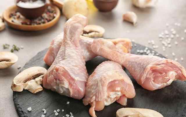 超市冻鸡腿怎么做好吃 超市里的冻鸡腿有没有激素？很多人都弄错了，听听专家怎么说