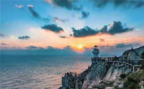 浙江旅游景点推荐 五一旅游景点推荐：浙江三大美丽海岛 带你远离城市霓虹和陆地的烟尘