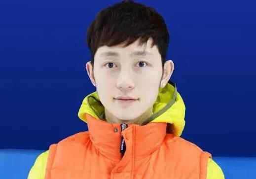 佴雯个人资料照片曝光 新相亲时代佴雯和花样滑冰教练相光耀牵手成功