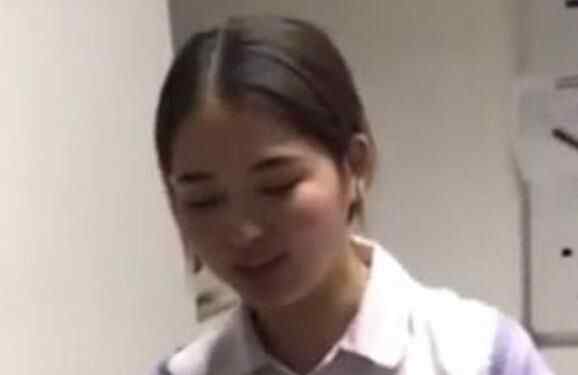 史上最短求婚视频曝光 只有10秒的求婚仪式女友是护士急着上班
