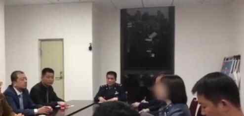 奔驰女车主瘦5斤 为什么瘦这么多究竟是怎么回事？