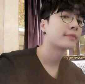张艺兴误入粉丝群 为什么进群？
