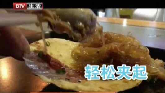 烧烤店组装扇贝 这也太吓人了