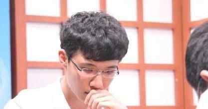 连笑发博回应空姐 到底说了什么？