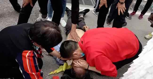 救醒休克老人的红衣小伙 事件详情始末介绍！