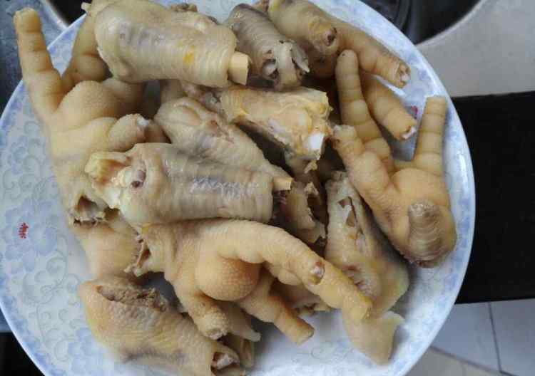 酱鸡爪子做法家常做法 酱鸡爪子做法和配方 酱鸡爪子食谱简单做法