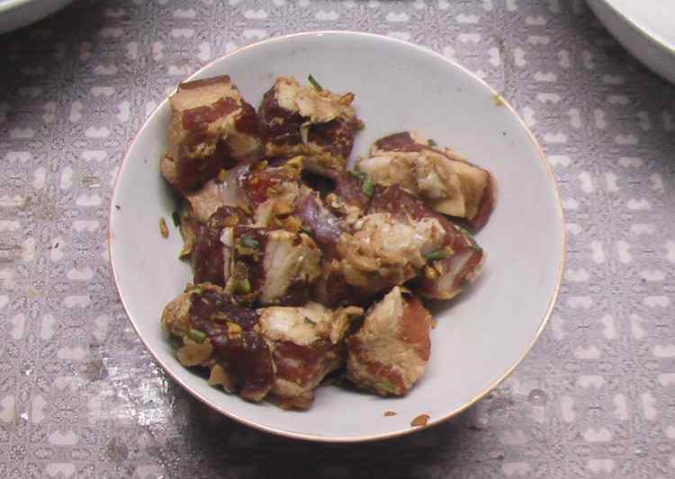 粽子的做法 糯米花生咸肉粽的最正宗做法 糯米花生咸肉粽食谱简单做法