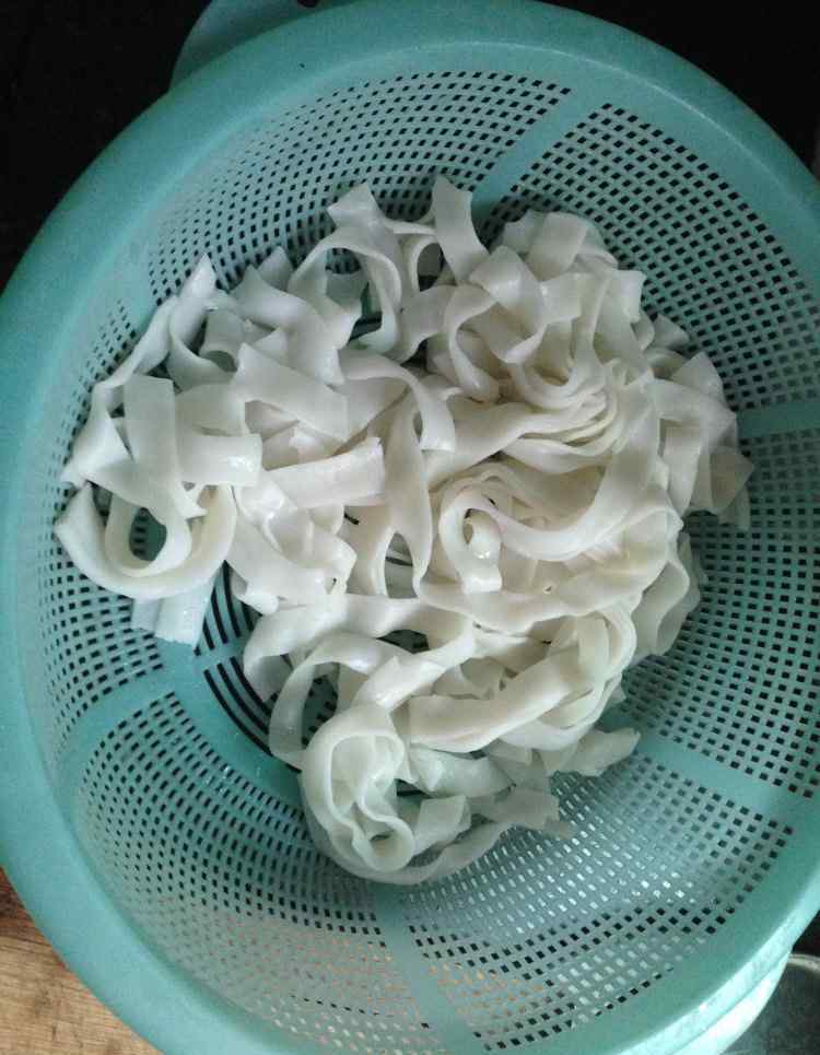 米面的做法 牛肉末香辣凉面的详细做法 牛肉末香辣凉面配方与做法