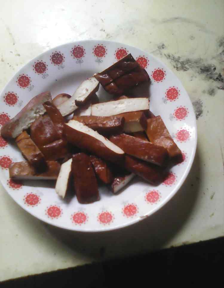 干的小虾米怎么炒好吃 虾皮炒干子的家常做法 虾皮炒干子食谱做法大全