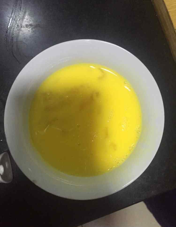 西红柿冻了还能吃吗 冻西红柿炒鸡蛋做法和配方 冻西红柿炒鸡蛋做法和材料