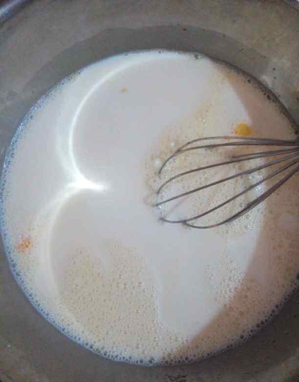芒果蛋糕最简单的做法 芒果千层蛋糕怎么做好吃 芒果千层蛋糕食谱简单做法