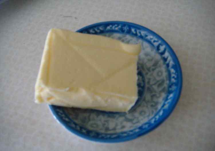 怎样做饼干 香滑芝士蛋糕的家常做法 香滑芝士蛋糕食谱简单做法