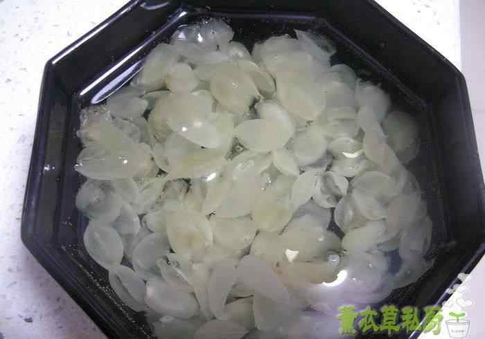 雪莲子的吃法 椰奶木瓜香莲甜品做法和配方 椰奶木瓜香莲甜品做法详细步骤